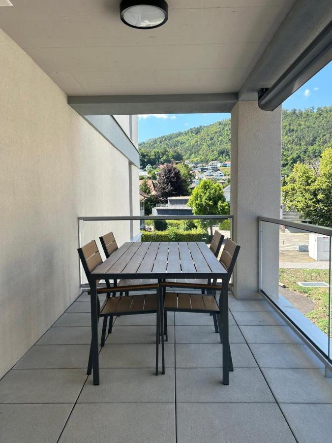 The R Apartment Passwang, Klima, Neu, Balkon, Parking Balsthal Extérieur photo